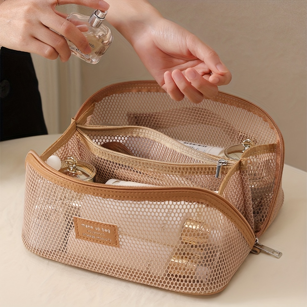 Vrouwelijke make-up organizer  - Luxury Skincare Organizer recensie en prijs